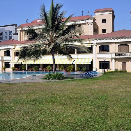 The Classique Club Mumbai Exterior photo