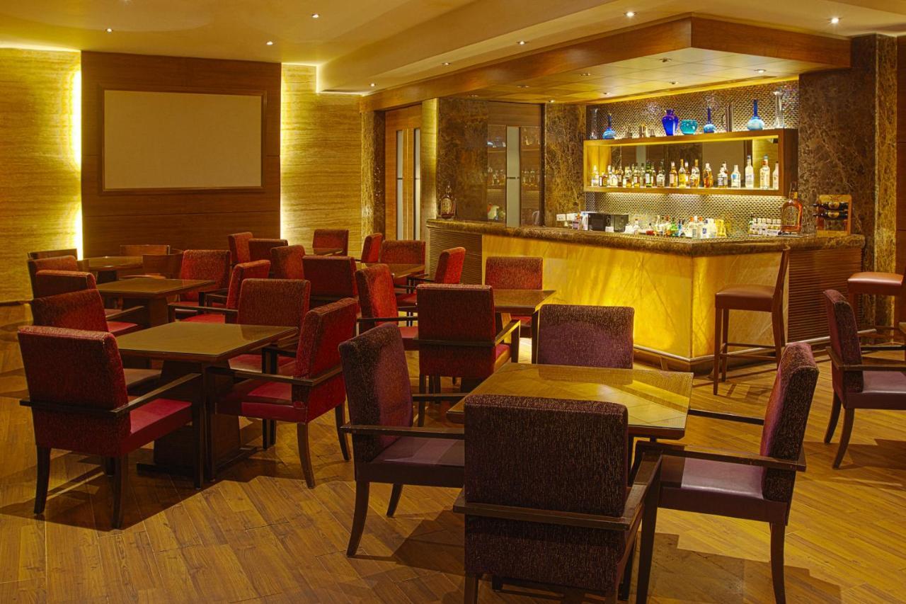 The Classique Club Mumbai Exterior photo