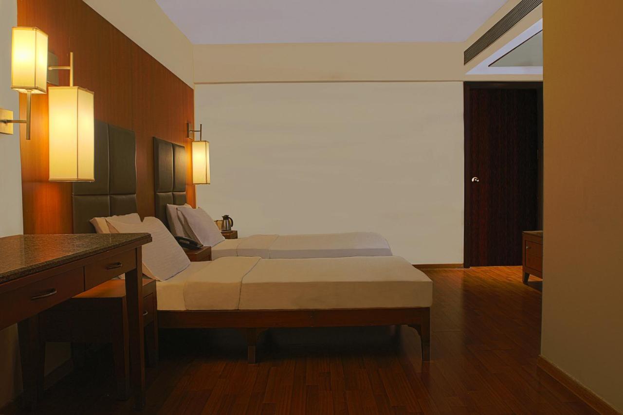 The Classique Club Mumbai Exterior photo