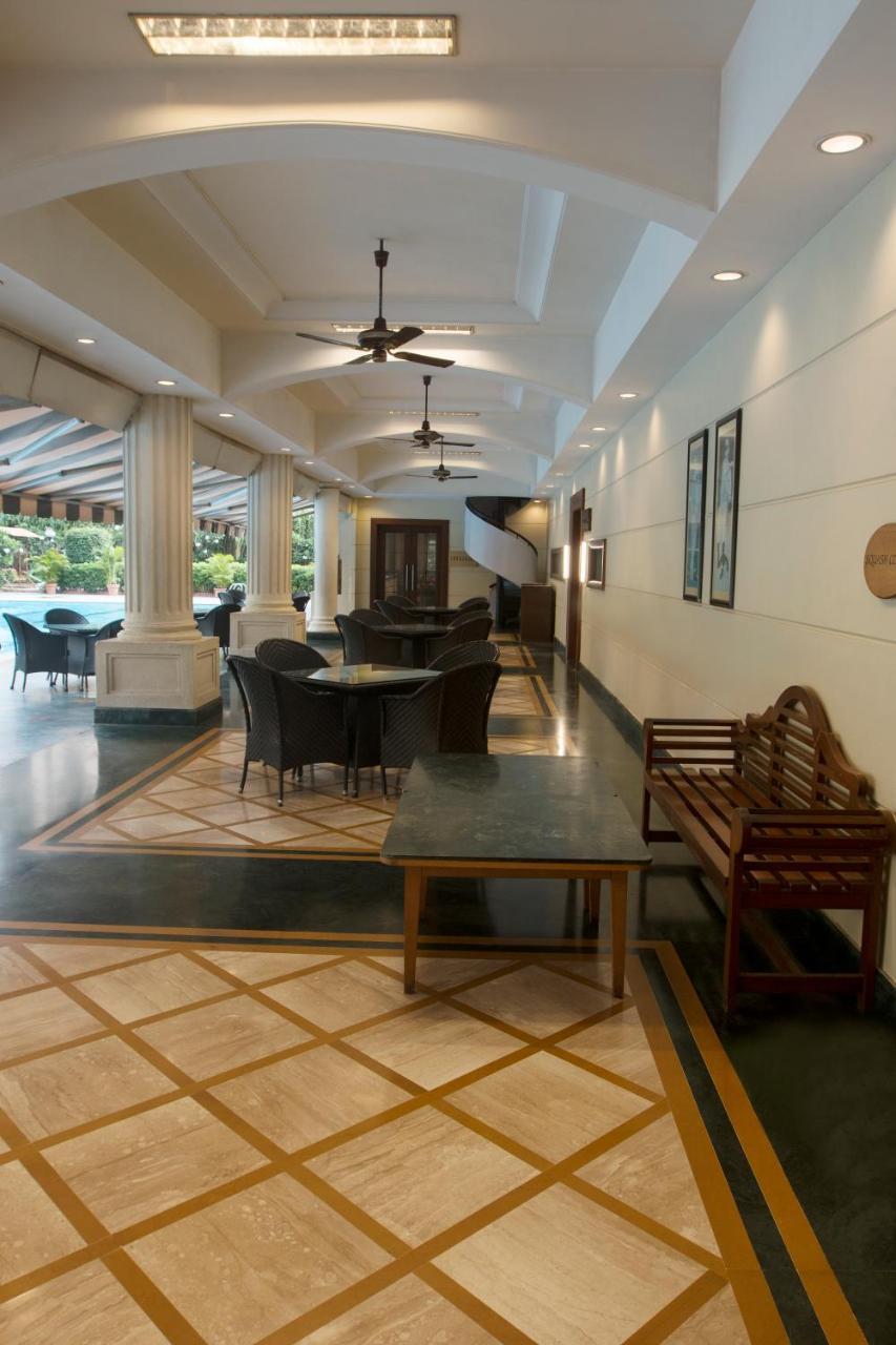 The Classique Club Mumbai Exterior photo